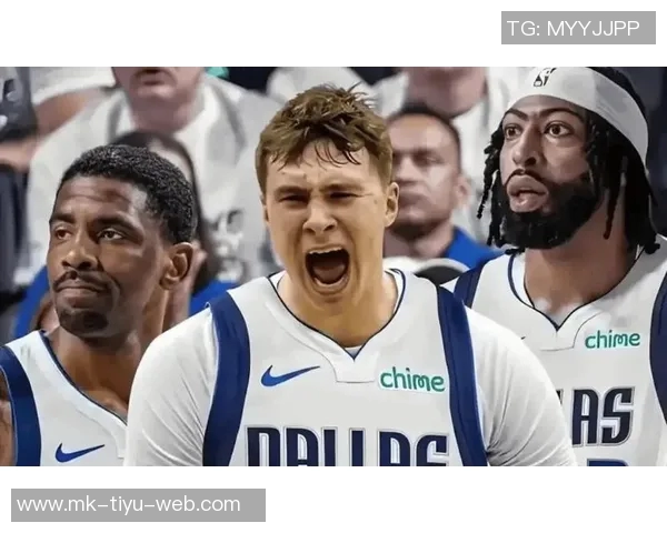 状元弗拉格表现不佳12投仅3中仅得10分7篮板6助攻2抢断1盖帽令人失望